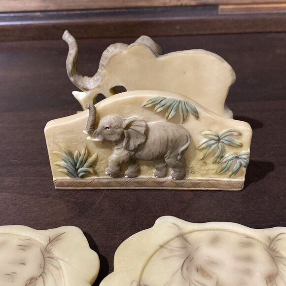 Hand painted Elephants Coaster Set of 4 and Holder - Picture 3 of 9